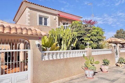 Villa i Torrevieja, Alicante, Spanien 2 sovrum, 115 kvm. Nr. 193570