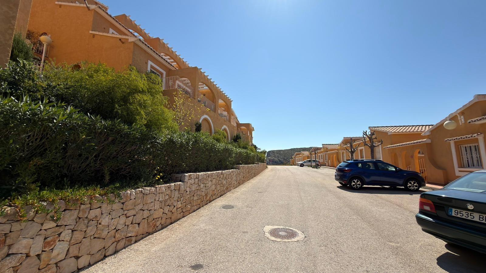 Talo Urbanitzacio El Cim del Sol, Alicante, Espanja 2 makuuhuonetta, 85 m2 No. 193571