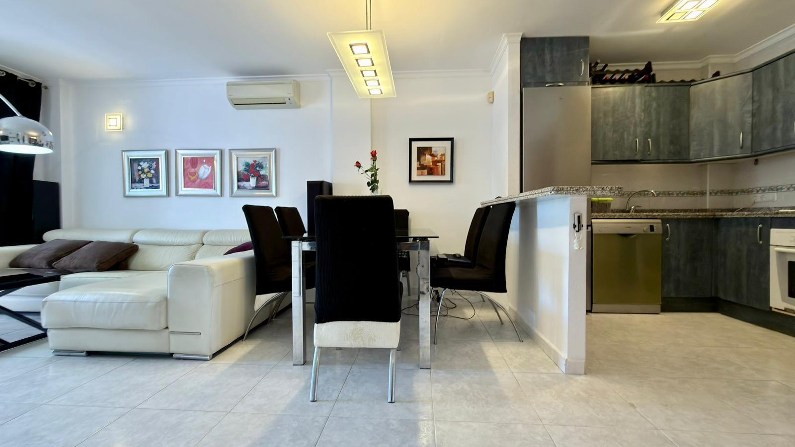 Talo Urbanitzacio El Cim del Sol, Alicante, Espanja 2 makuuhuonetta, 85 m2 No. 193571