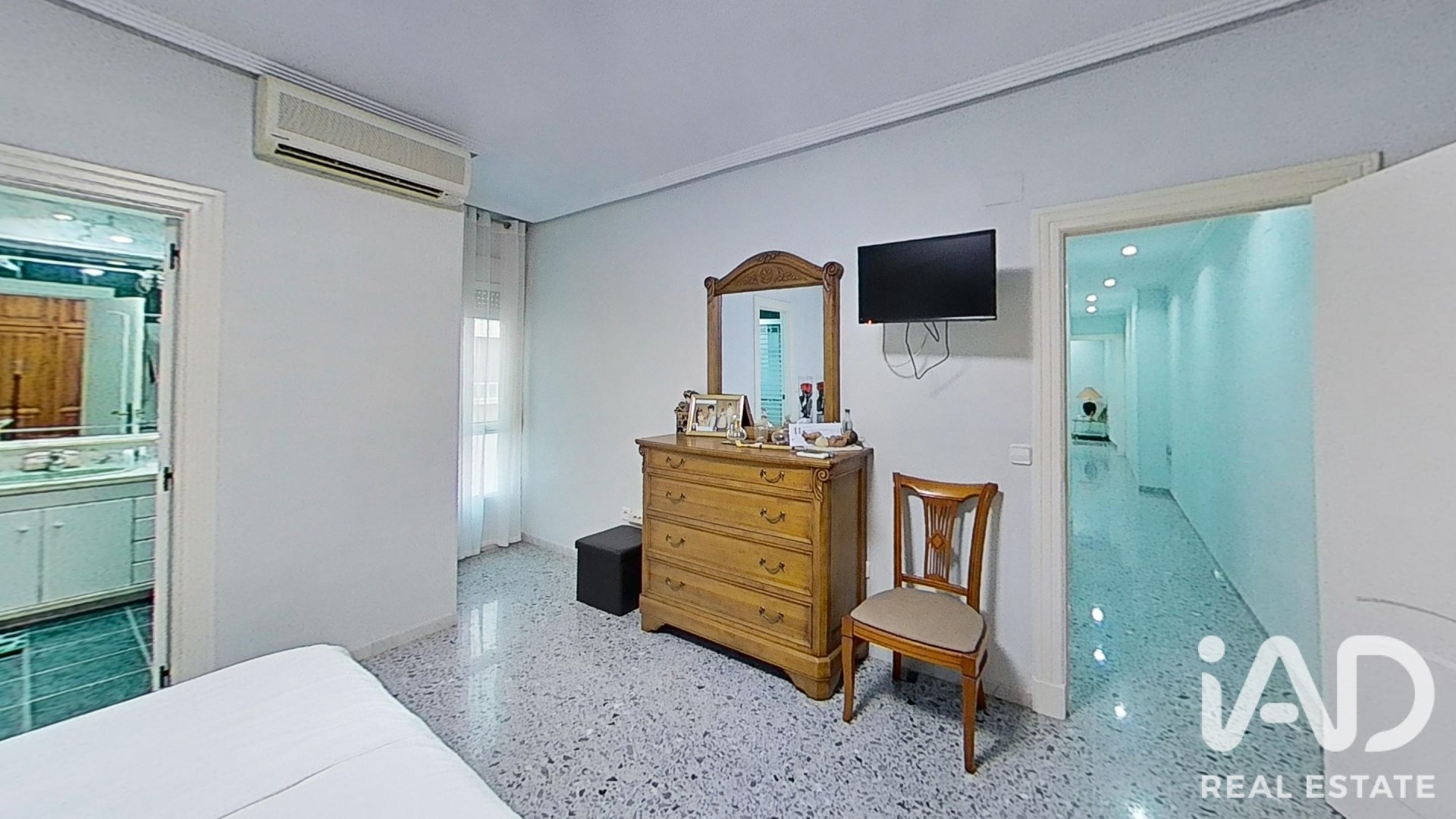 Attico a Elche, Alicante, Spagna 5 camere da letto, 249 mq. N° 196490