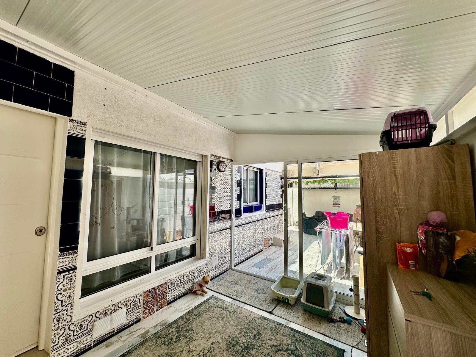 Bungalow in Torrevieja, Alicante, Spanien 2 Schlafzimmer, 95 m2 Nr. 140567