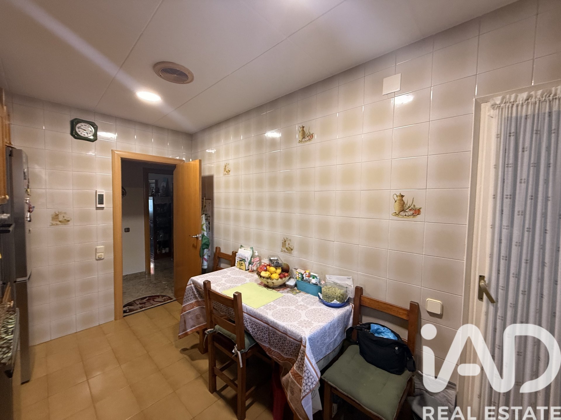 Appartamento a Barcelona, Spagna 4 camere da letto, 114 mq. N° 152655