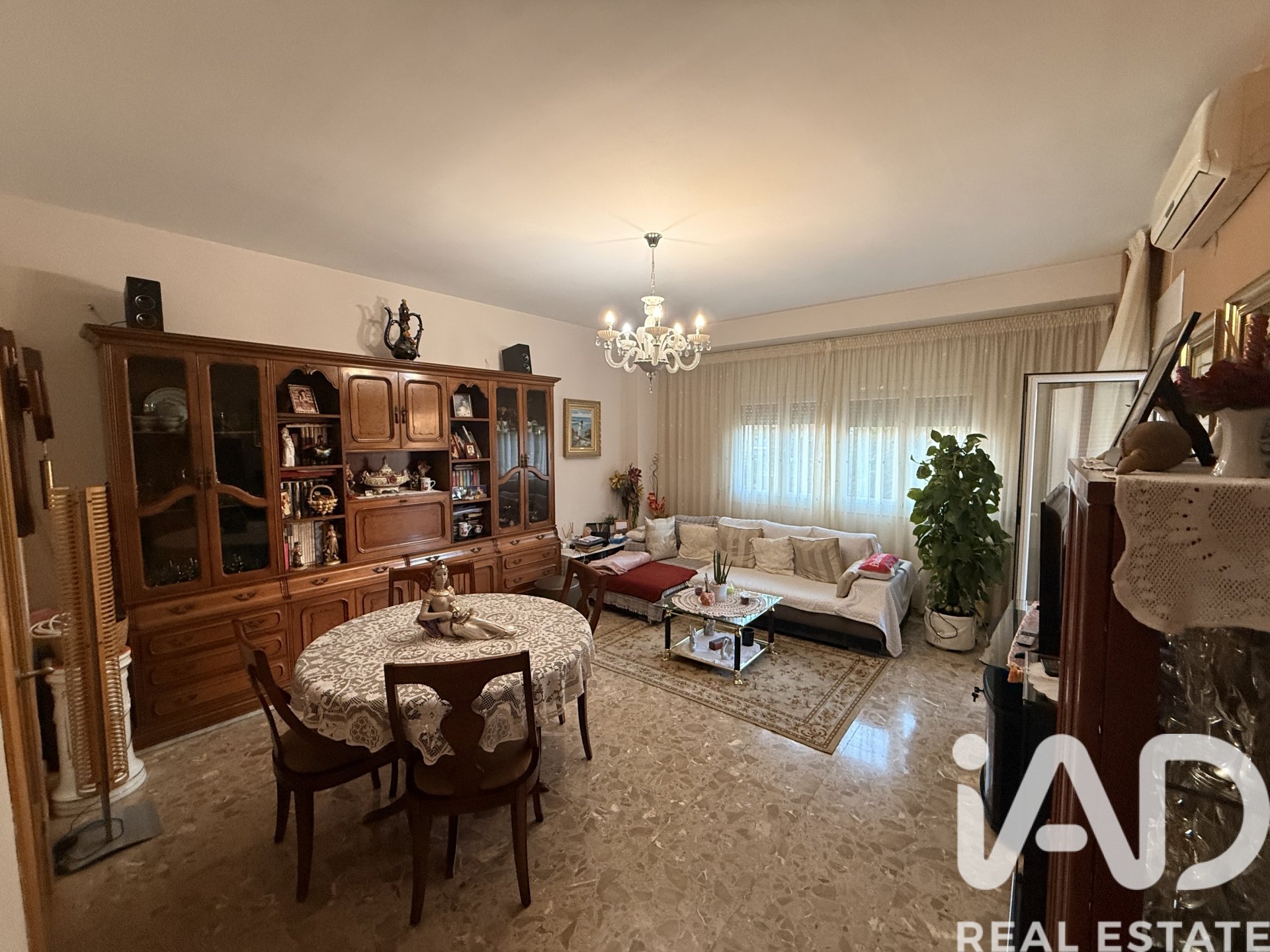 Appartamento a Barcelona, Spagna 4 camere da letto, 114 mq. N° 152655