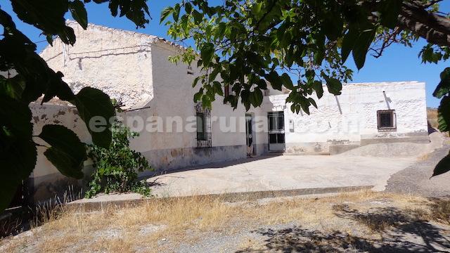 House in Albox, Almeria, Spain 3 bedrooms, 178 sq.m. No. 184148