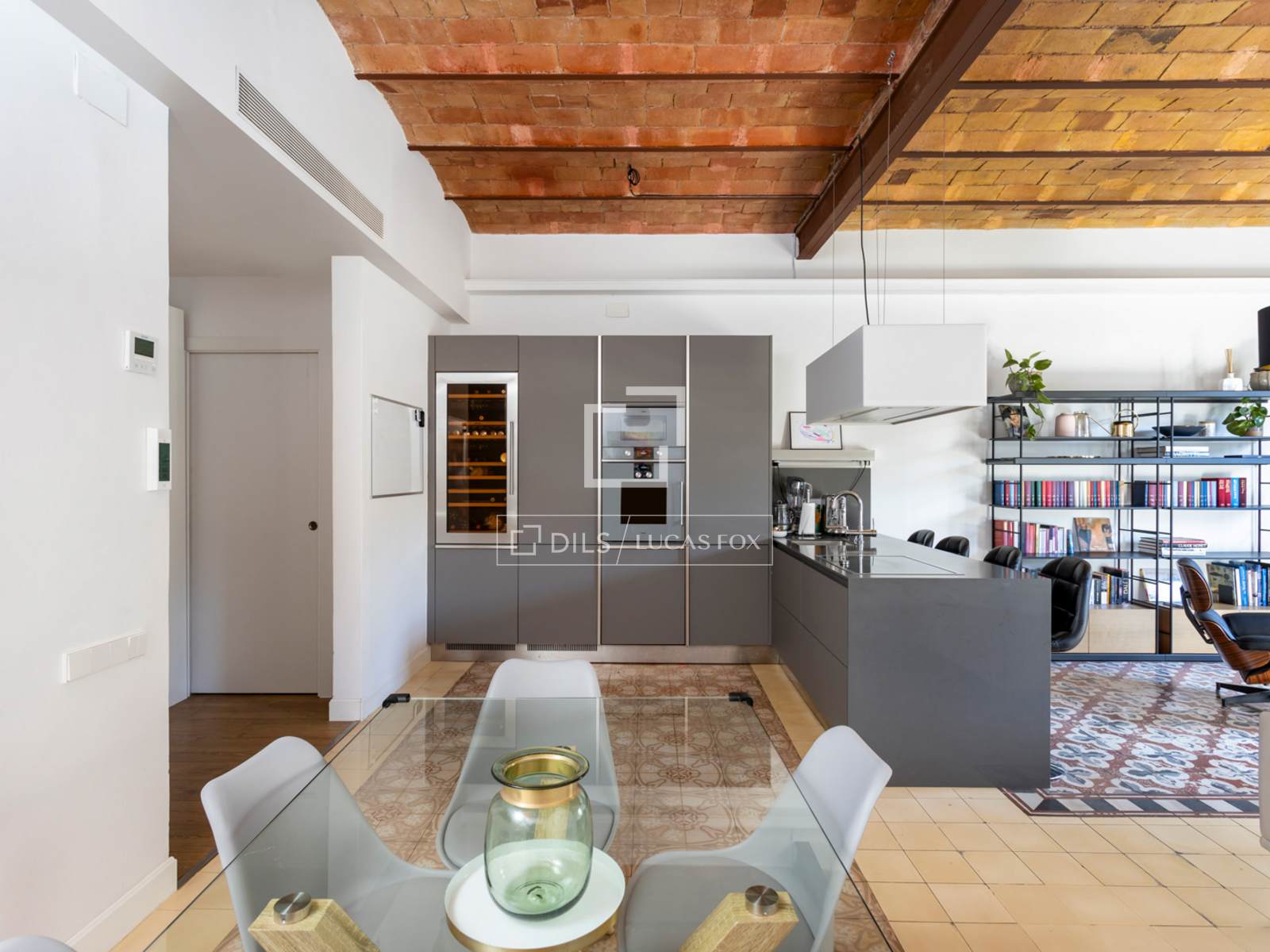 Apartament w Barcelona, Hiszpania 3 sypialnie, 150 mkw. nr 150504