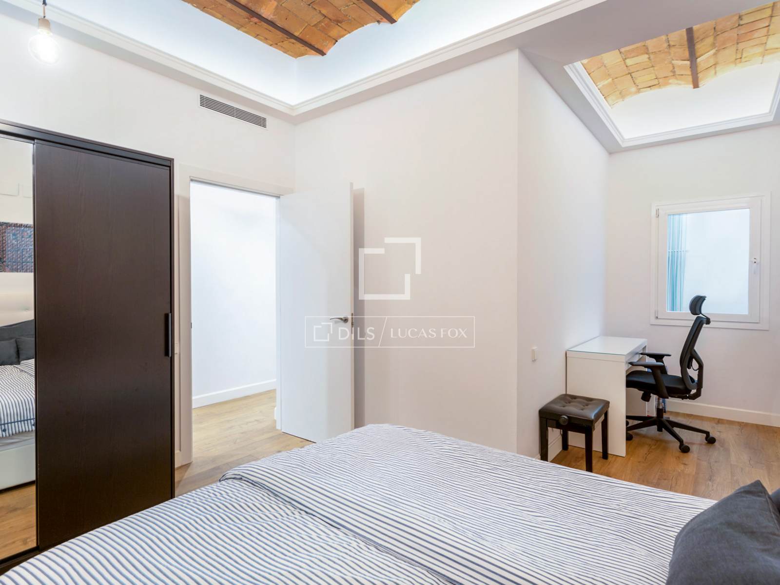 Apartament w Barcelona, Hiszpania 3 sypialnie, 150 mkw. nr 150504
