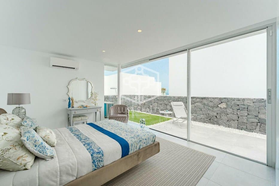 Villa Adeje, Tenerife, Spānijā 3 istabas, 193 m2 Nr. 111112