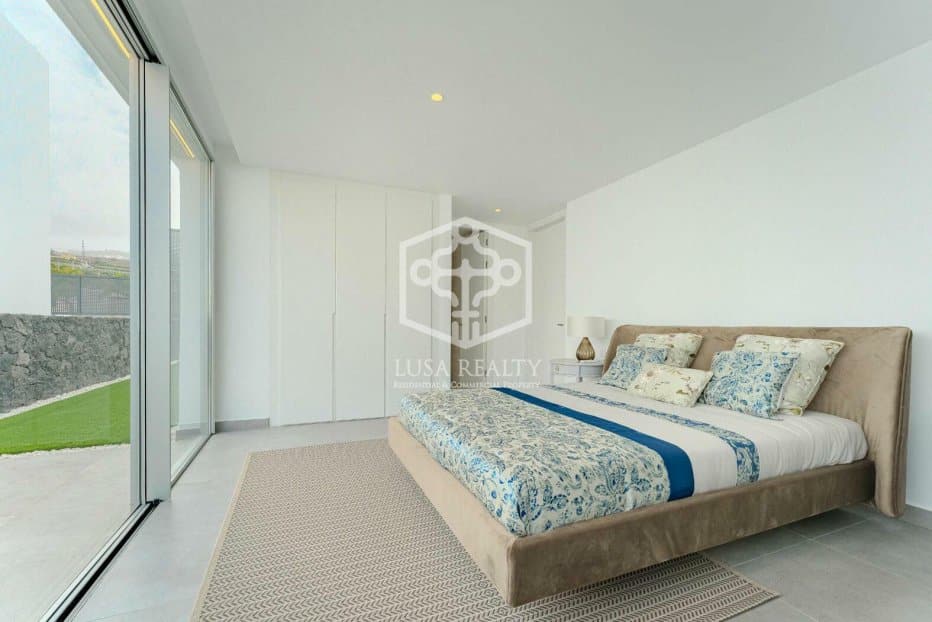 Villa Adeje, Tenerife, Spānijā 3 istabas, 193 m2 Nr. 111112
