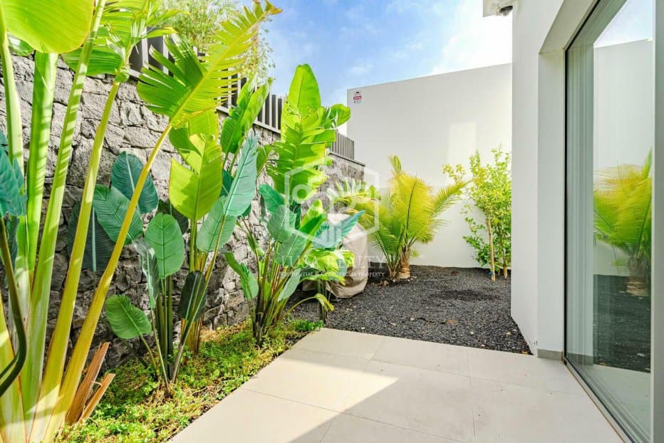 Villa en Adeje, Tenerife, España 4 dormitorios, 281 m2 No. 111114