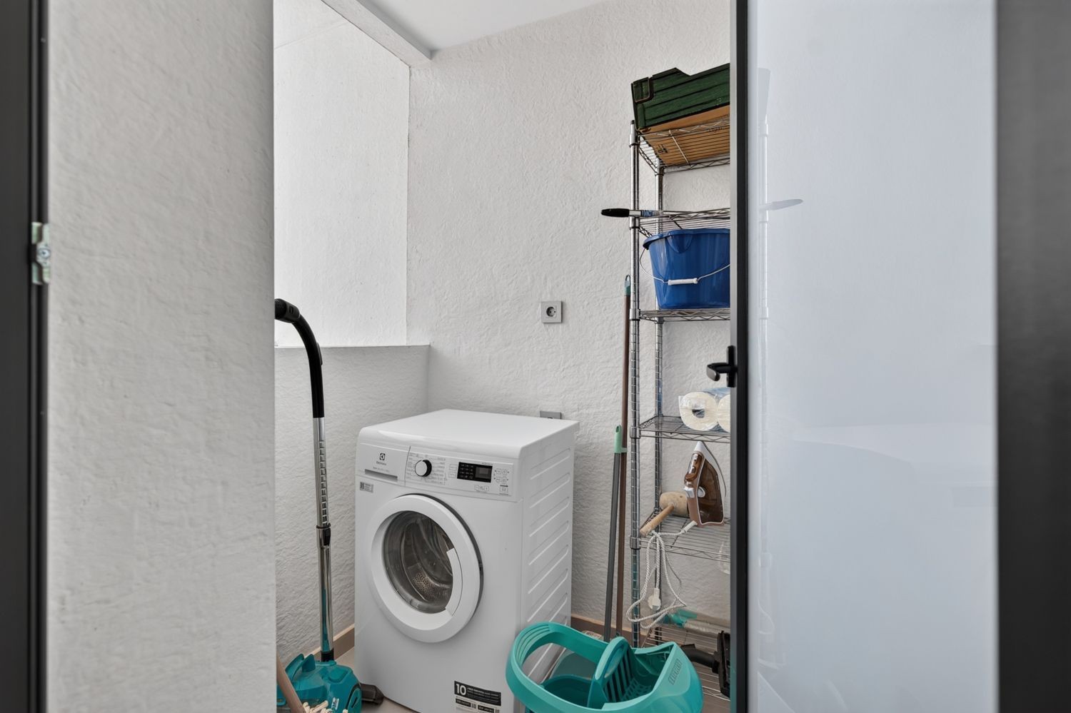 Apartamento en Benidorm, Alicante, España 2 dormitorios, 130 m2 No. 194086