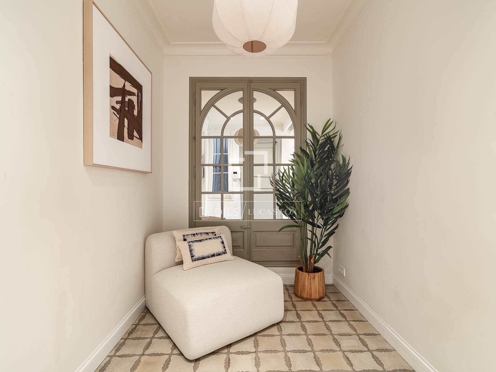 Apartamento en Barcelona, España 3 dormitorios, 135 m2 No. 194297