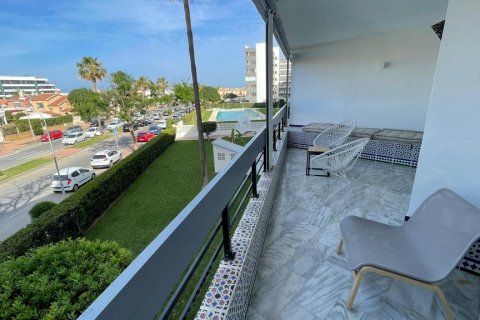 Apartment à Torremolinos, Malaga, Espagne 3 chambres, 140 m2 No. 107676