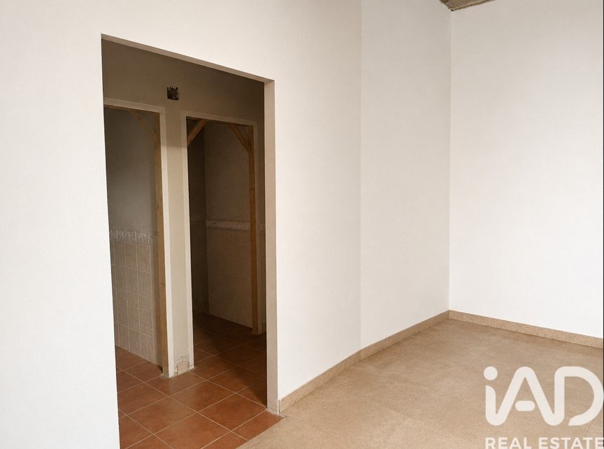 Kommersiell fastighet i Silla, Valencia, Spanien 240 kvm. Nr. 188513