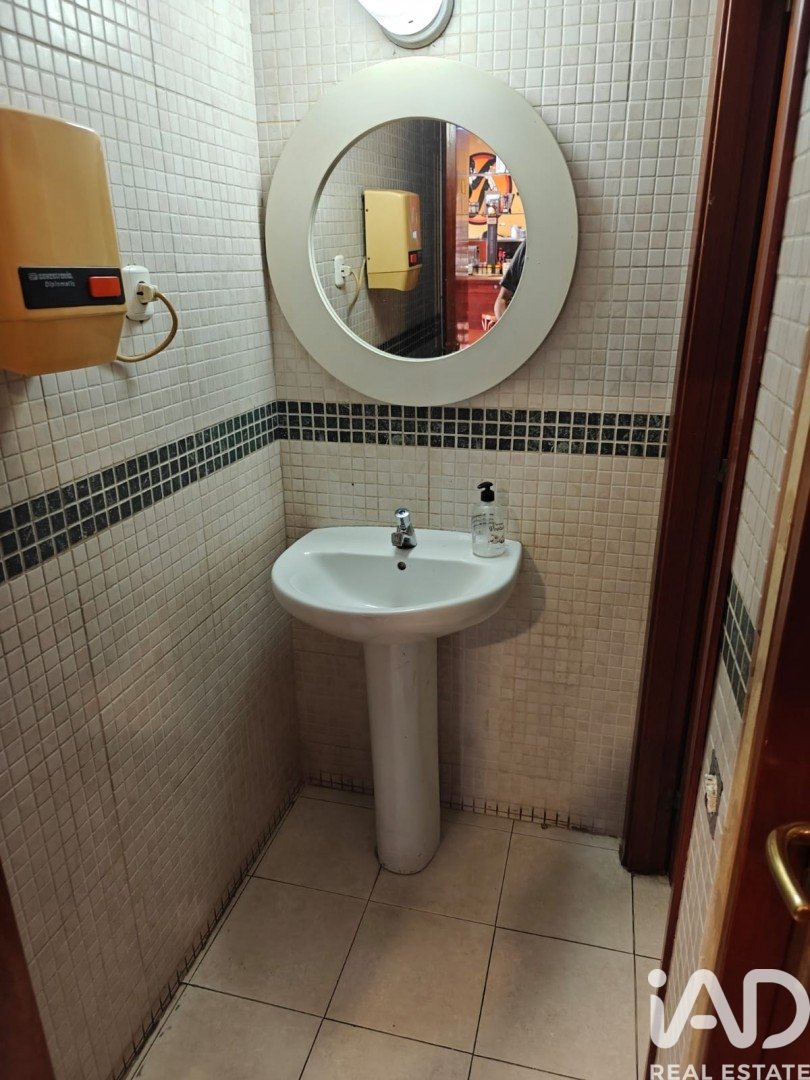 Gewerbeimmobilien in Badalona, Barcelona, Spanien 100 m2 Nr. 188511