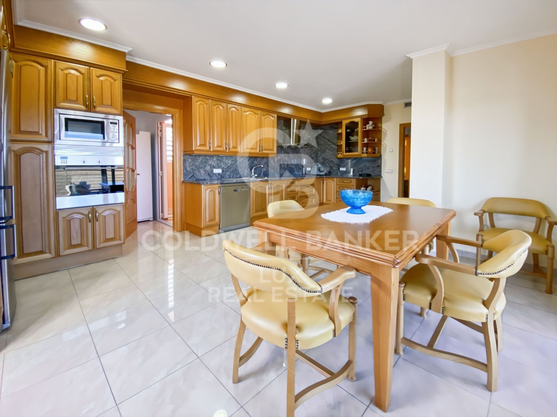 Talo Vilamalla, Girona, Espanja 4 makuuhuonetta, 395 m2 No. 159656