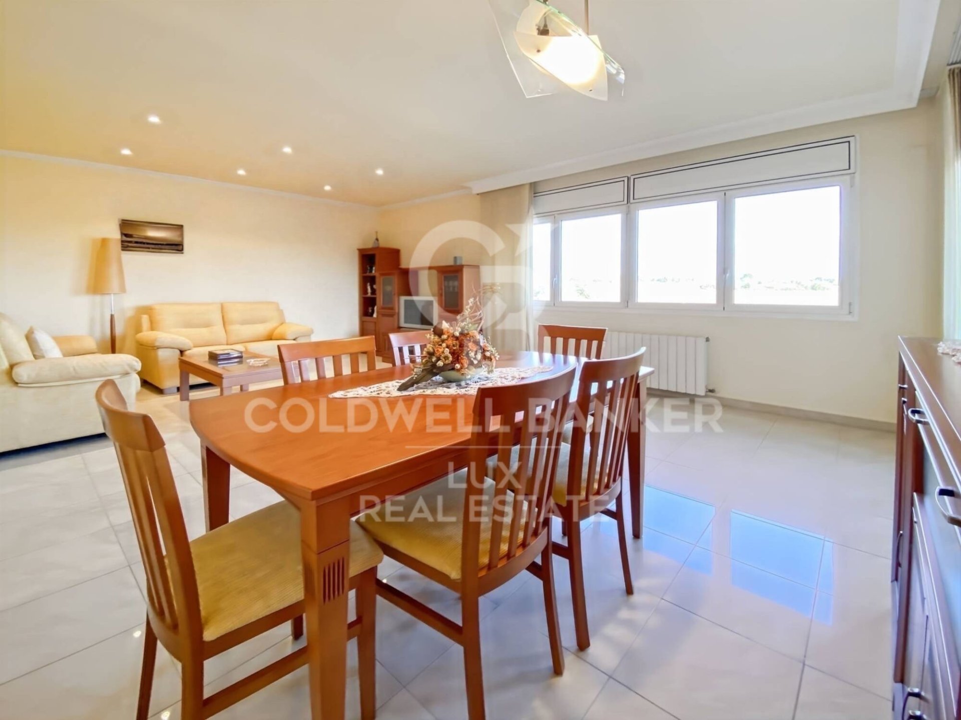 Talo Vilamalla, Girona, Espanja 4 makuuhuonetta, 395 m2 No. 159656