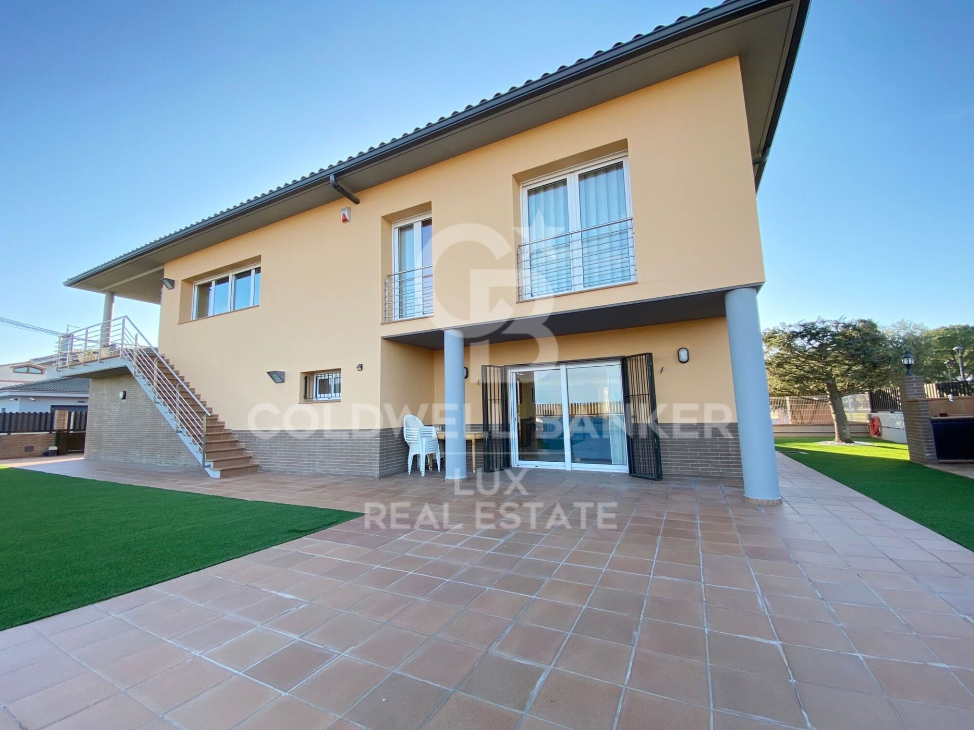 Talo Vilamalla, Girona, Espanja 4 makuuhuonetta, 395 m2 No. 159656