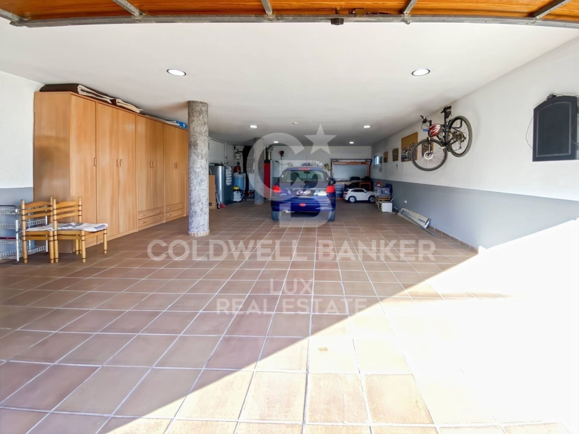 Talo Vilamalla, Girona, Espanja 4 makuuhuonetta, 395 m2 No. 159656