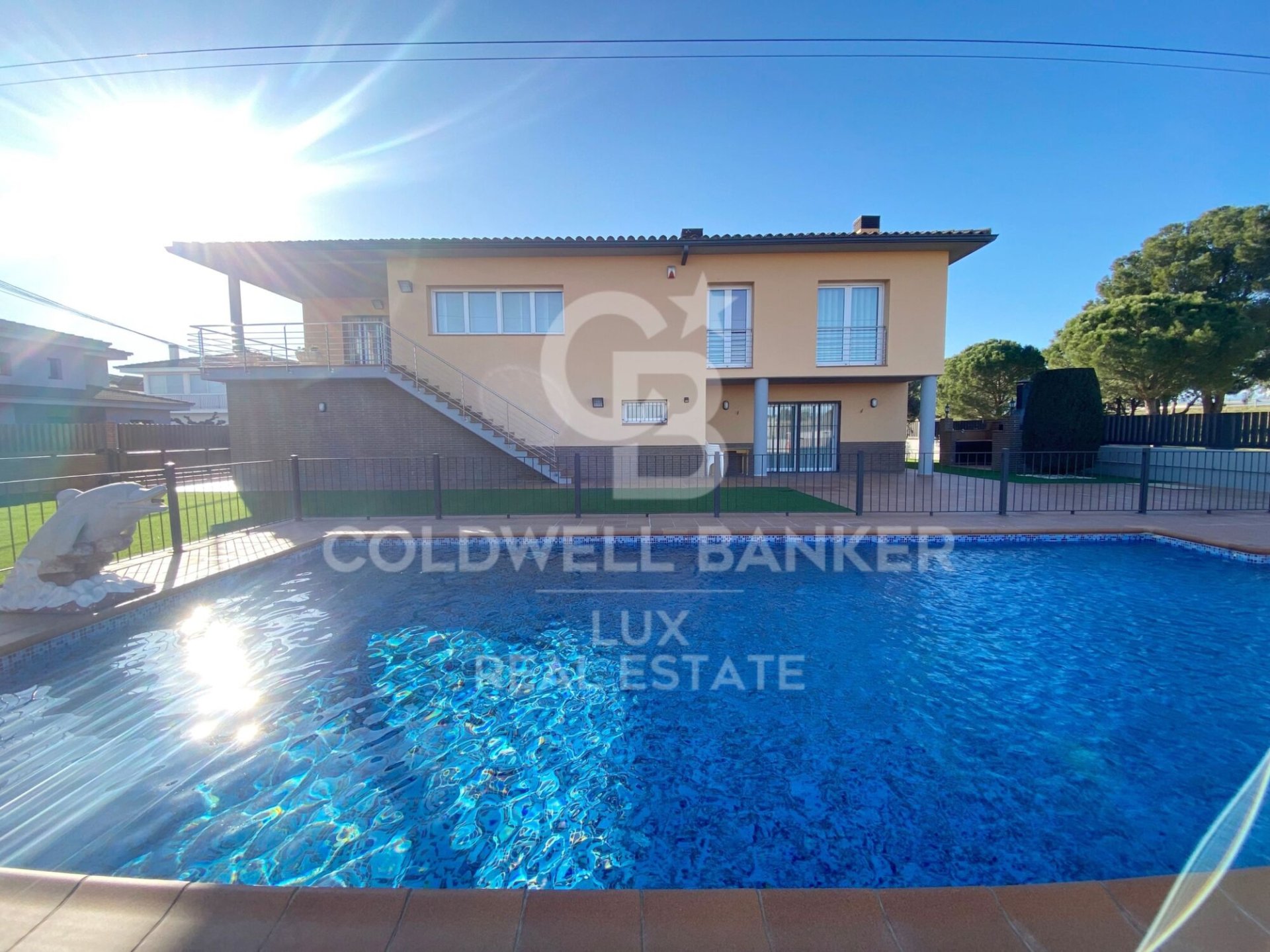 Talo Vilamalla, Girona, Espanja 4 makuuhuonetta, 395 m2 No. 159656