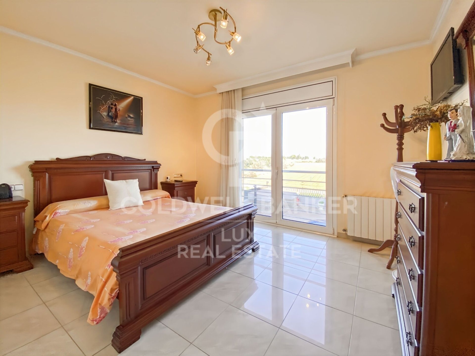 Talo Vilamalla, Girona, Espanja 4 makuuhuonetta, 395 m2 No. 159656