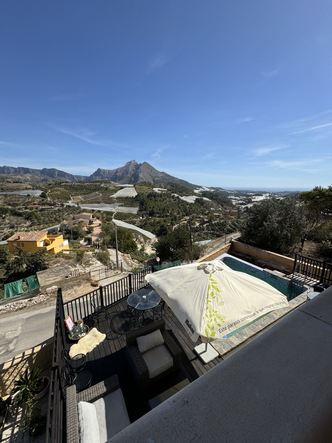 Сasa en Callosa D'en Sarria, Alicante, España 4 dormitorios, 239 m2 No. 95461