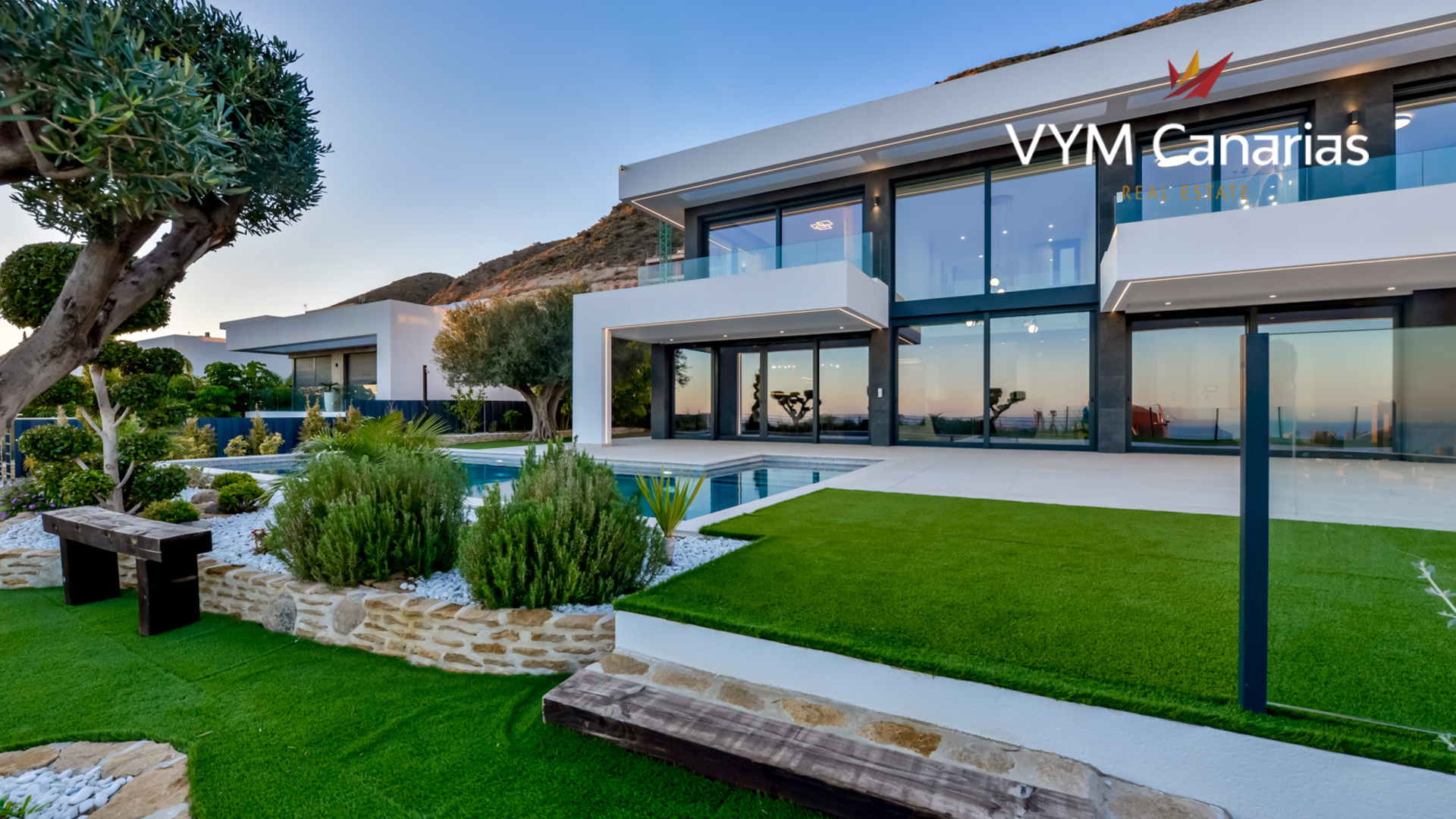 Villa a Golf Bahia, Alicante, Spagna 8 camere da letto, 998 mq. N° 54935