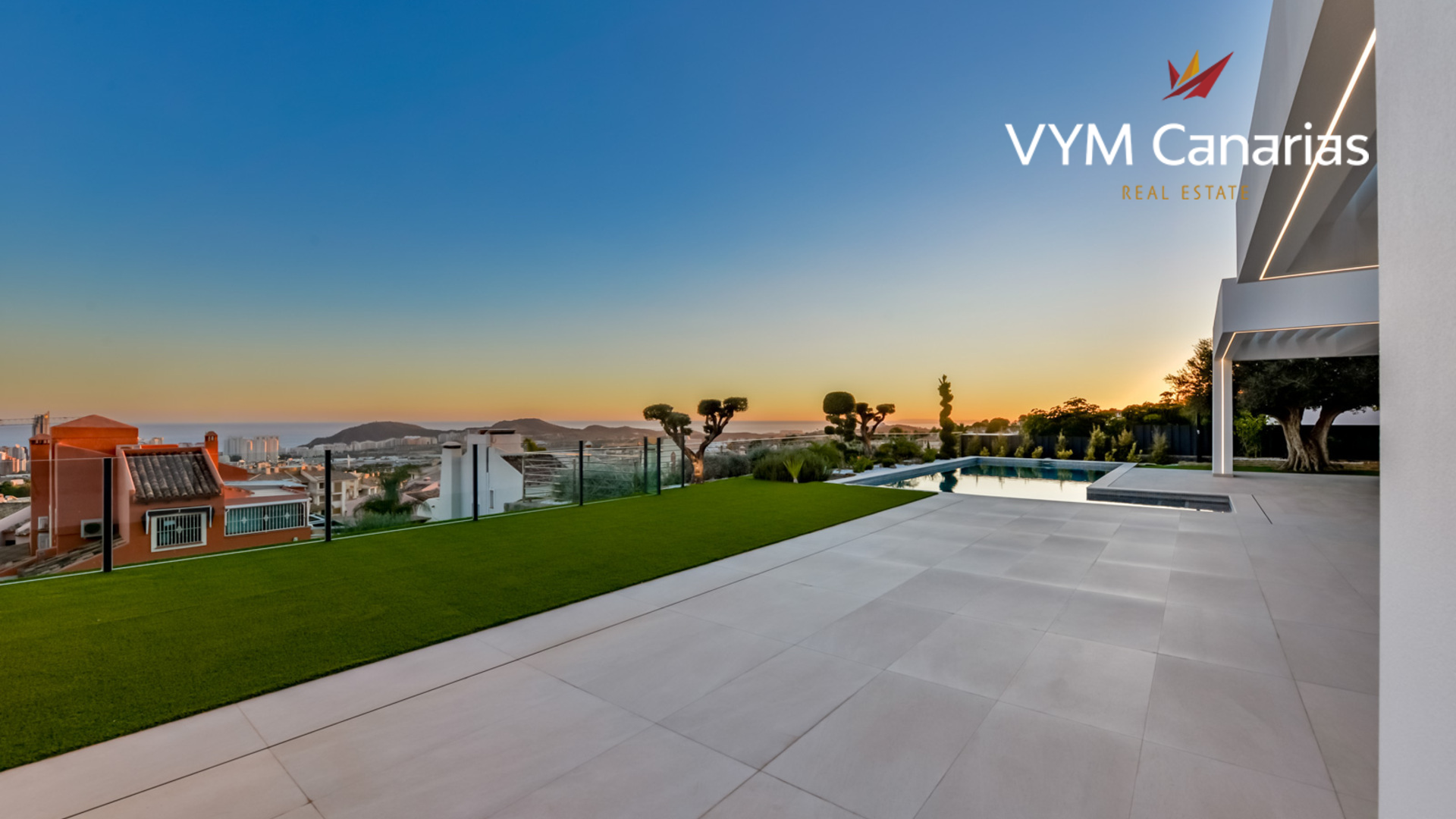 Villa a Golf Bahia, Alicante, Spagna 8 camere da letto, 998 mq. N° 54935