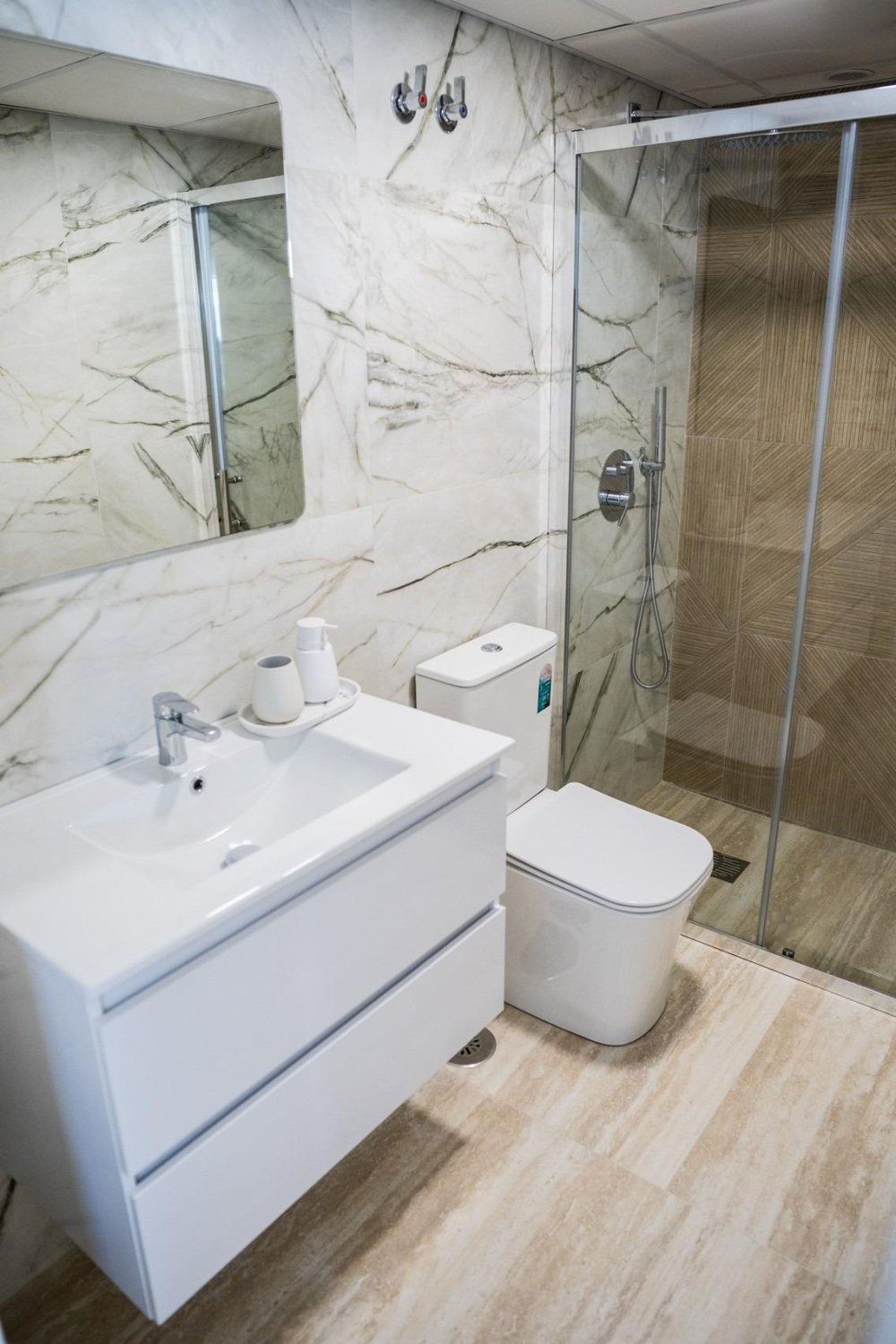 Huvila Ciudad Quesada, Alicante, Espanja 5 makuuhuonetta, 229 m2 No. 195413
