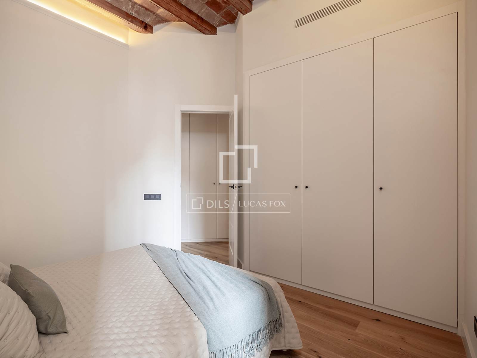 Apartment à Barcelona, Espagne 4 chambres, 168 m2 No. 168321