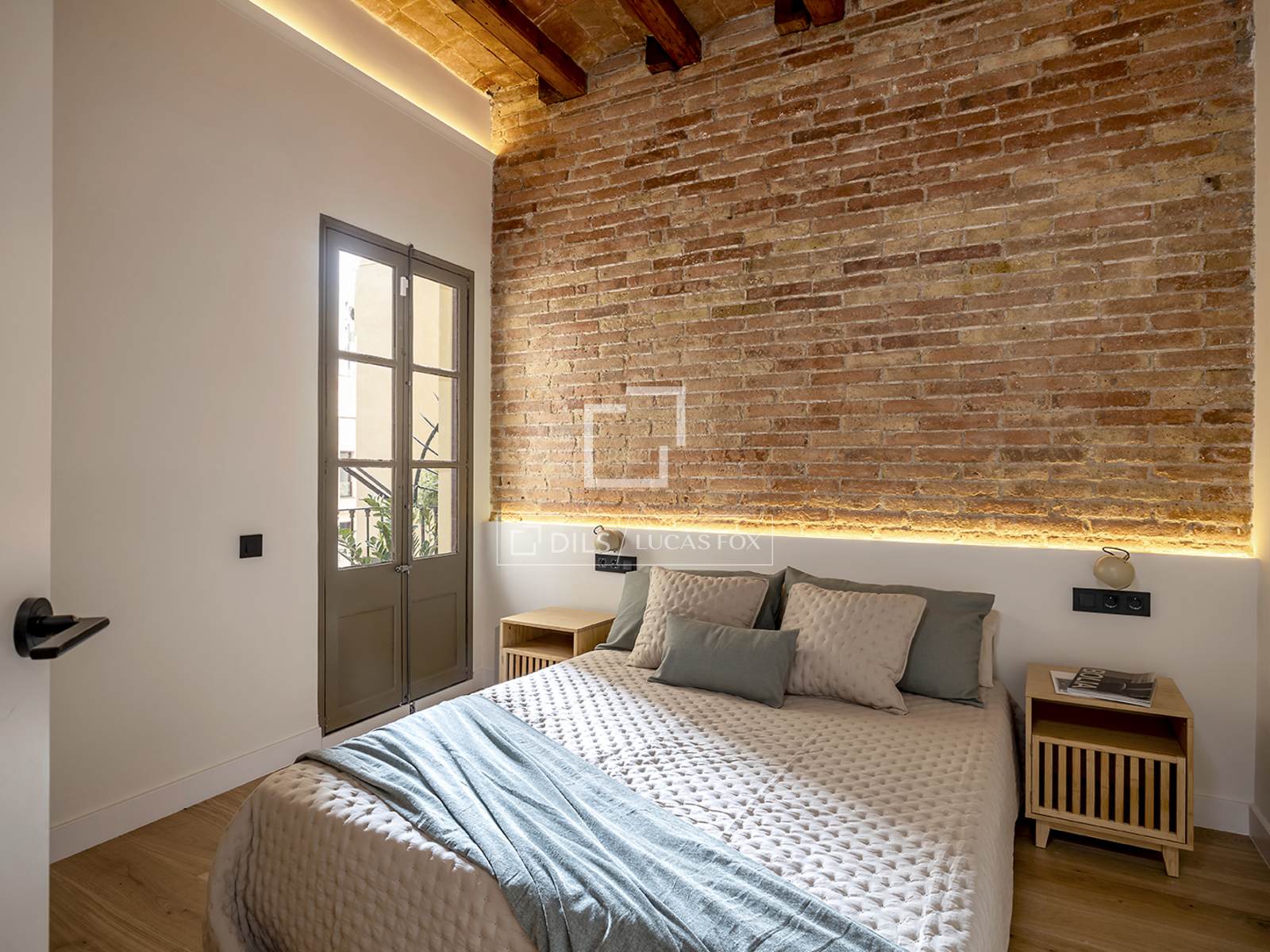 Apartment à Barcelona, Espagne 4 chambres, 168 m2 No. 168321