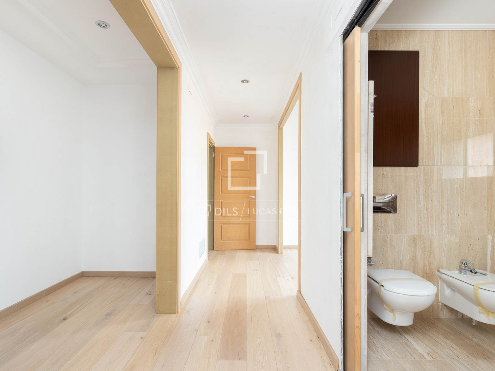Penthouse à Barcelona, Espagne 3 chambres, 240 m2 No. 168320