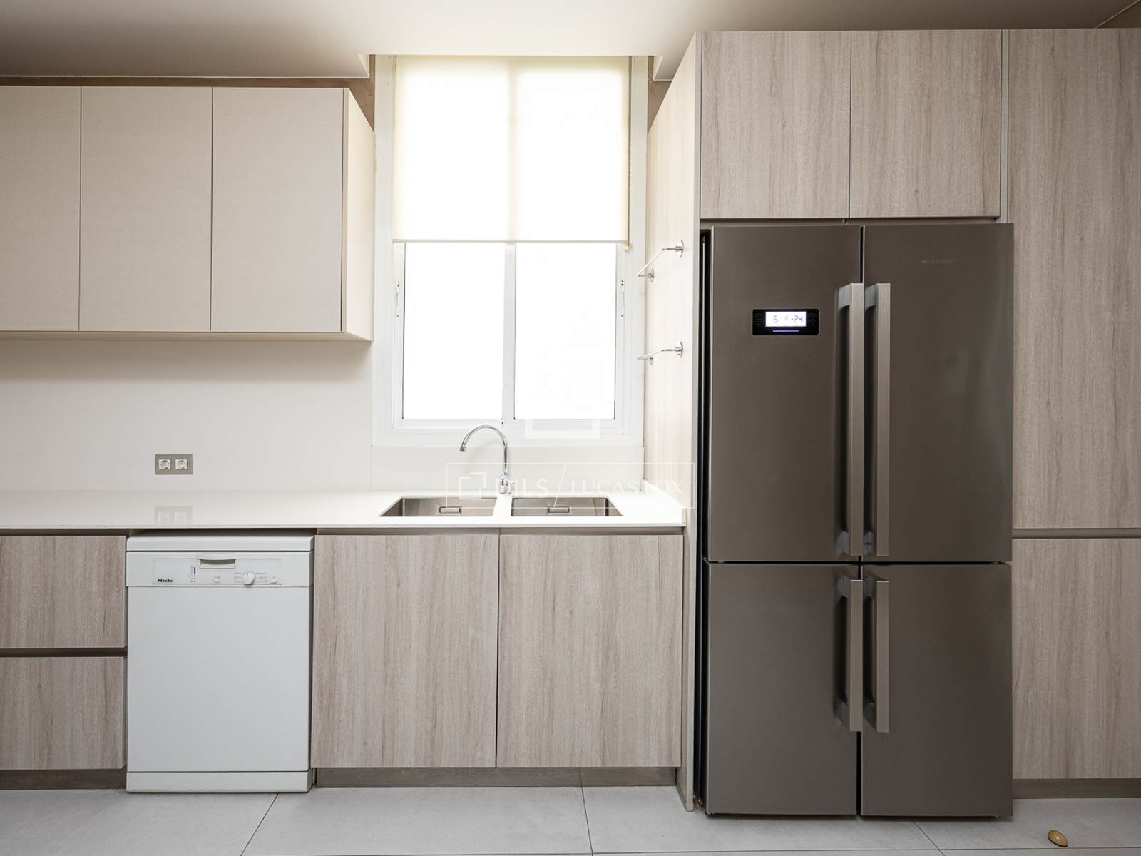 Dzīvoklis Barcelona, Spānijā 5 istabas, 217 m2 Nr. 168319