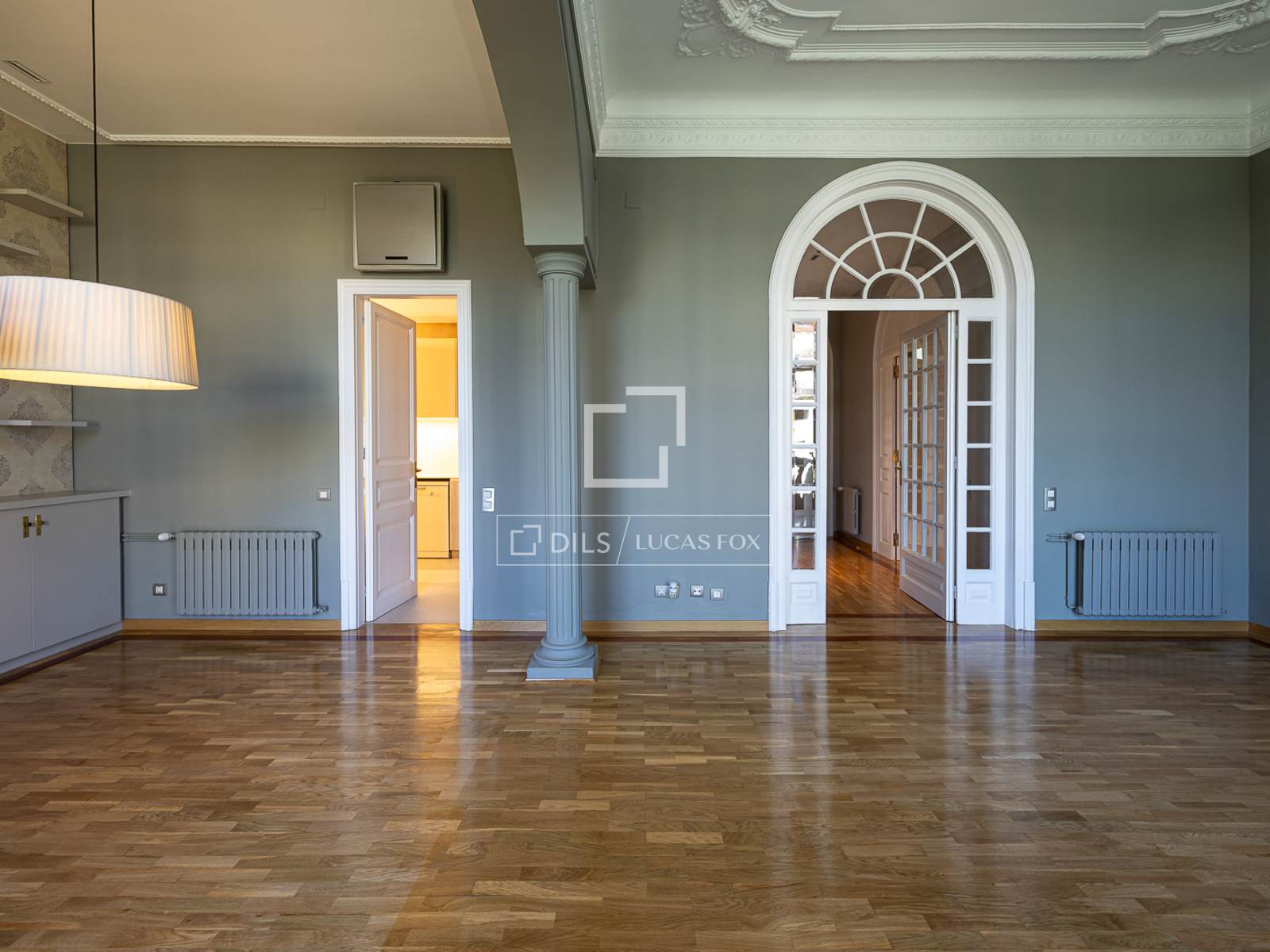 Dzīvoklis Barcelona, Spānijā 5 istabas, 217 m2 Nr. 168319