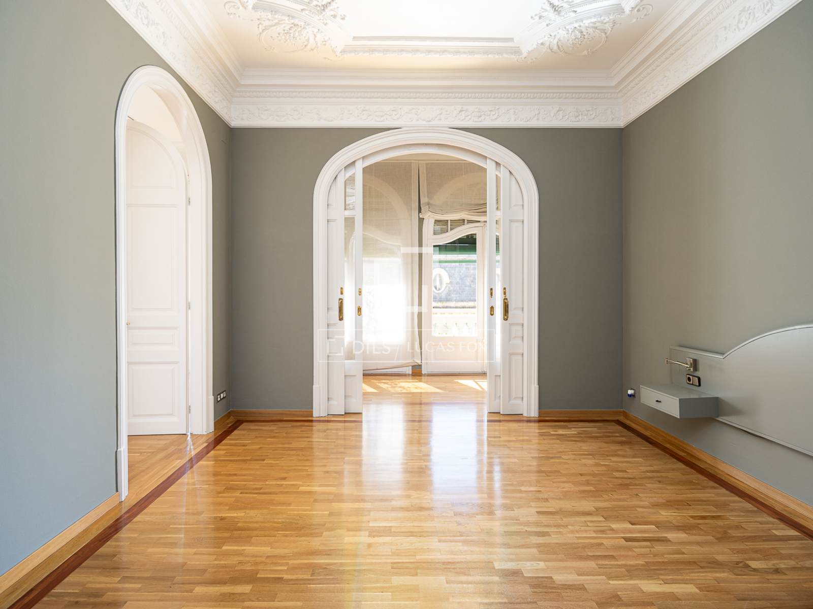 Dzīvoklis Barcelona, Spānijā 5 istabas, 217 m2 Nr. 168319