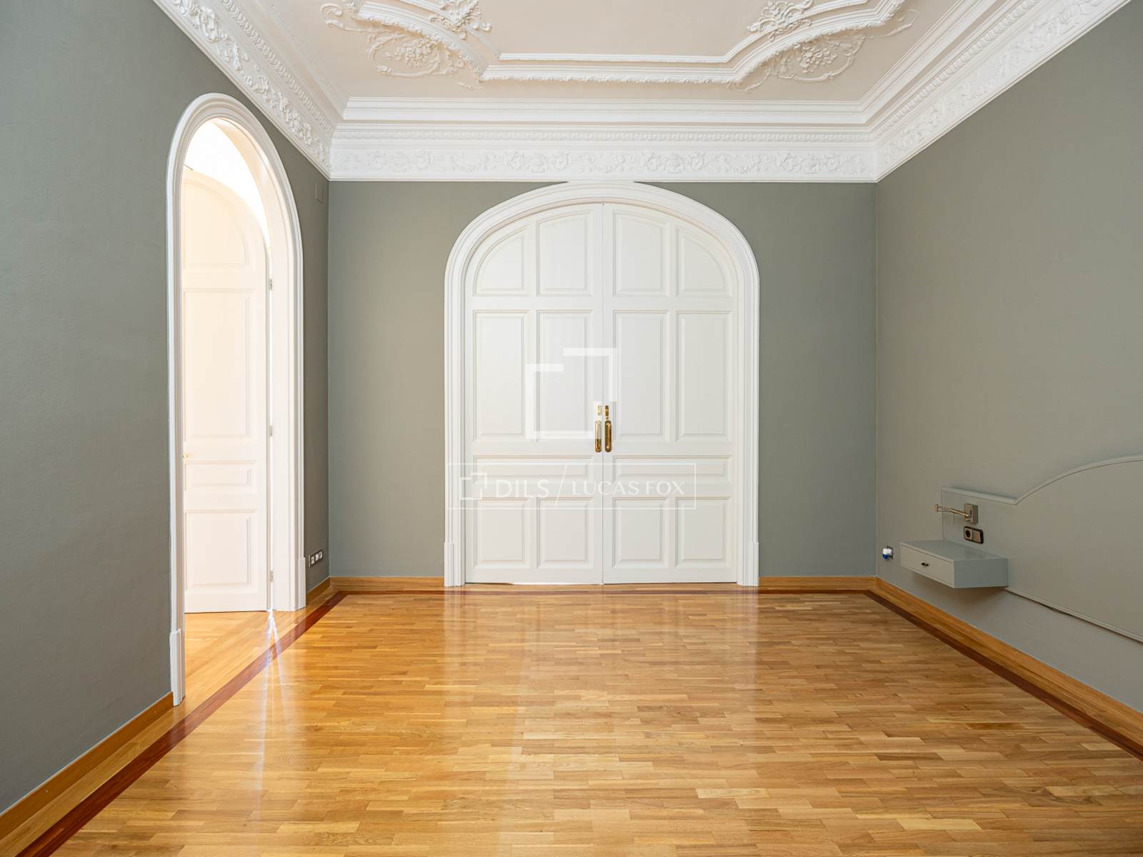 Dzīvoklis Barcelona, Spānijā 5 istabas, 217 m2 Nr. 168319