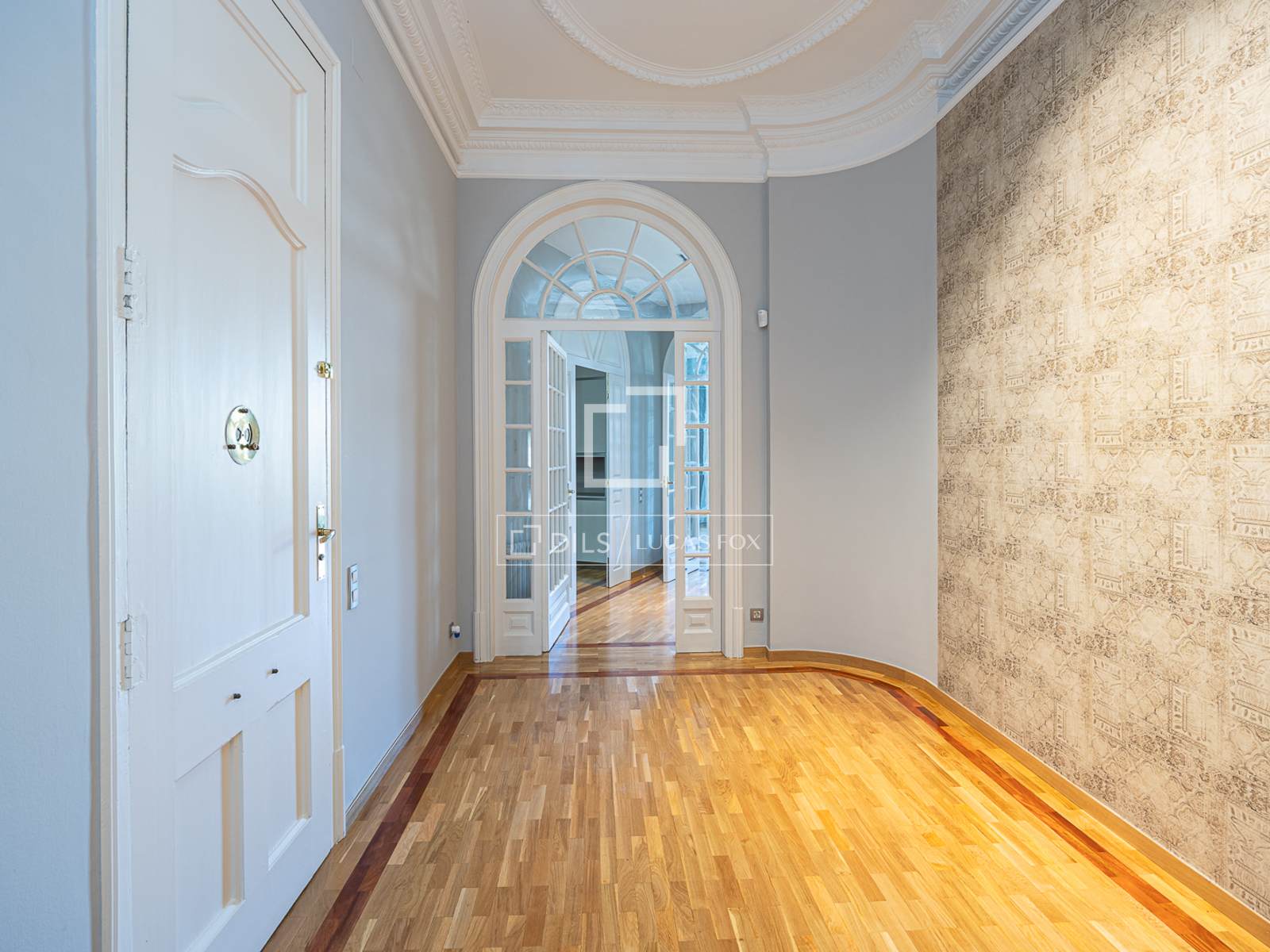 Dzīvoklis Barcelona, Spānijā 5 istabas, 217 m2 Nr. 168319