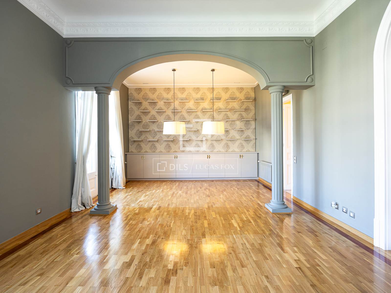 Dzīvoklis Barcelona, Spānijā 5 istabas, 217 m2 Nr. 168319