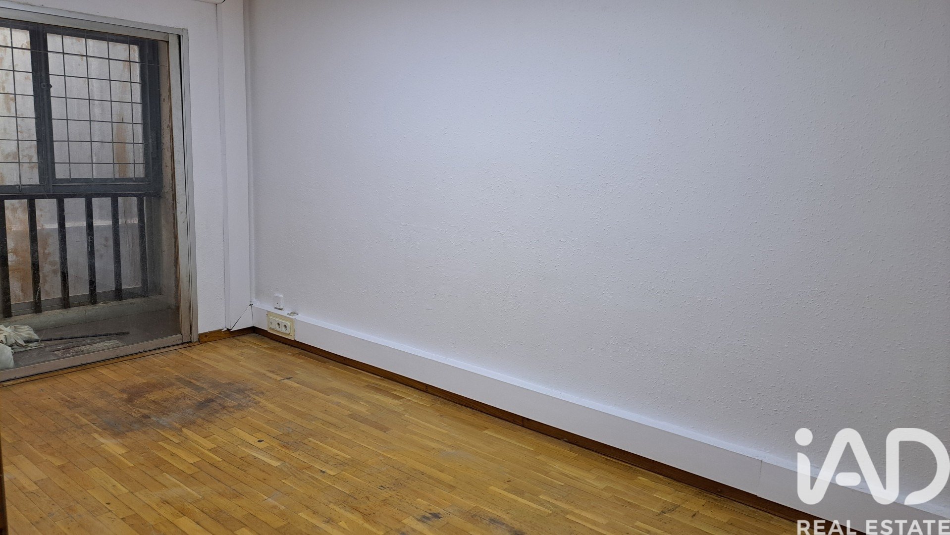Komerciāls īpašums Barcelona, Spānijā 139 m2 Nr. 195722