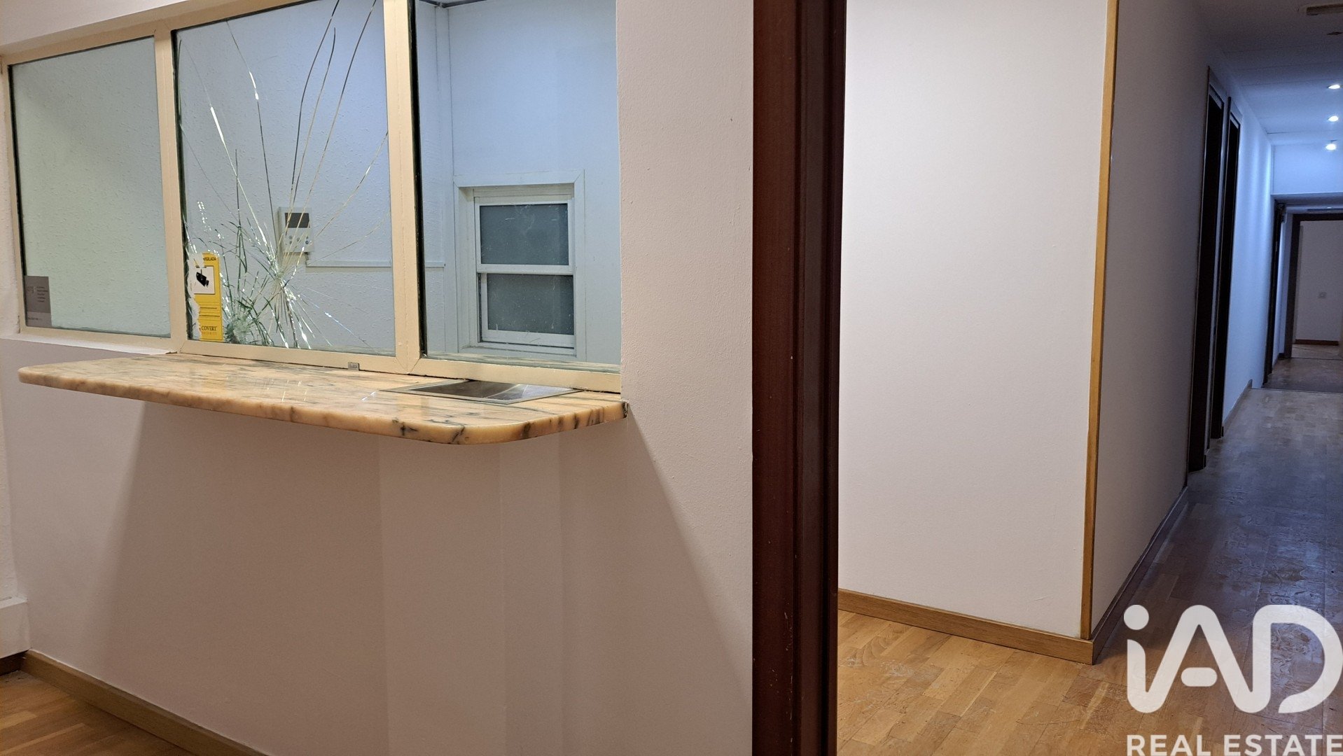 Komerciāls īpašums Barcelona, Spānijā 139 m2 Nr. 195722