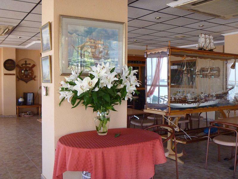 Liikekiinteistö Torrevieja, Alicante, Espanja 400 m2 No. 165365