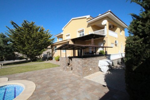 Willa w Cabo Roig, Alicante, Hiszpania 5 sypialni, 440 mkw. nr 165364