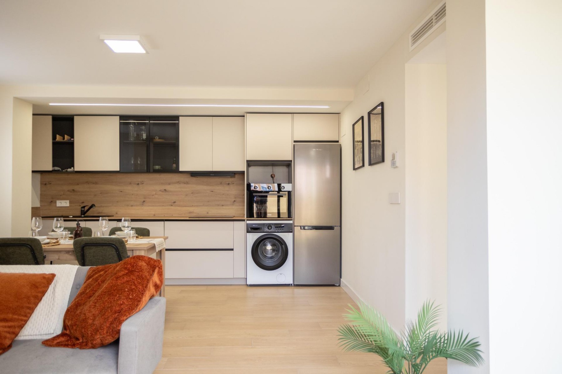 Apartment à Valencia, Espagne 2 chambres, 63 m2 No. 133565