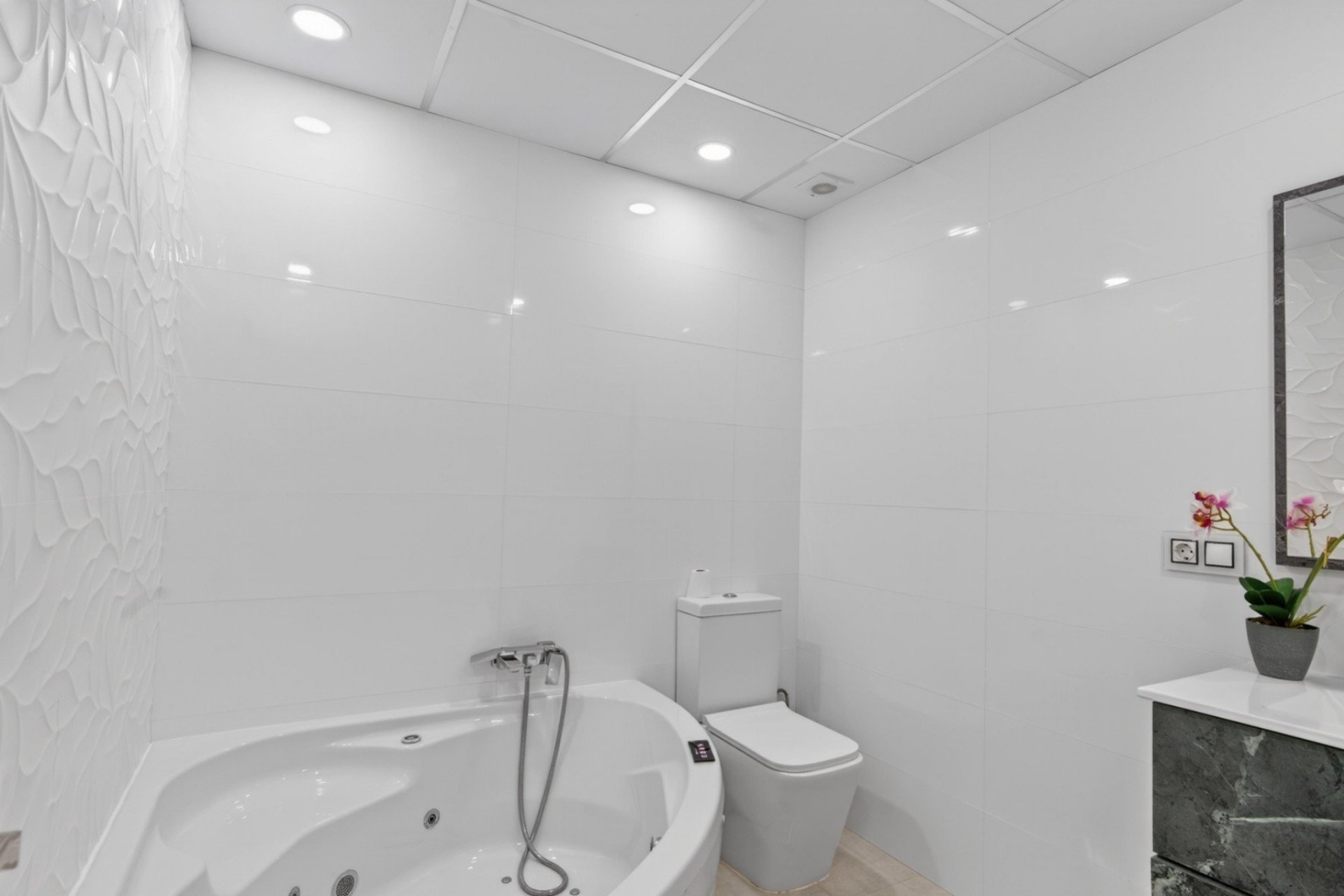 Villa i Alicante, Spanien 5 sovrum, 500 kvm. Nr. 149606
