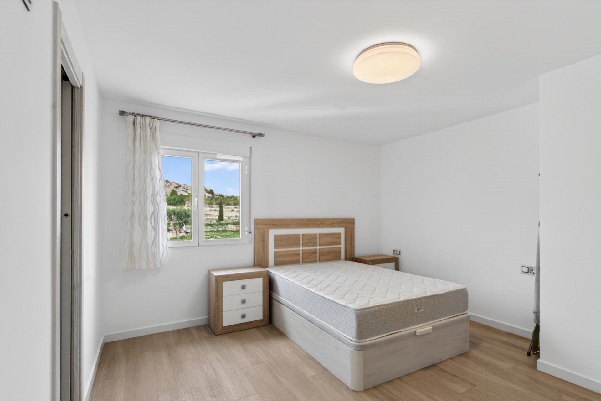 Villa i Alicante, Spanien 5 sovrum, 500 kvm. Nr. 149606