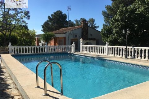 Dzīvoklis L'Eliana, Valencia, Spānijā 135 m2 Nr. 165257
