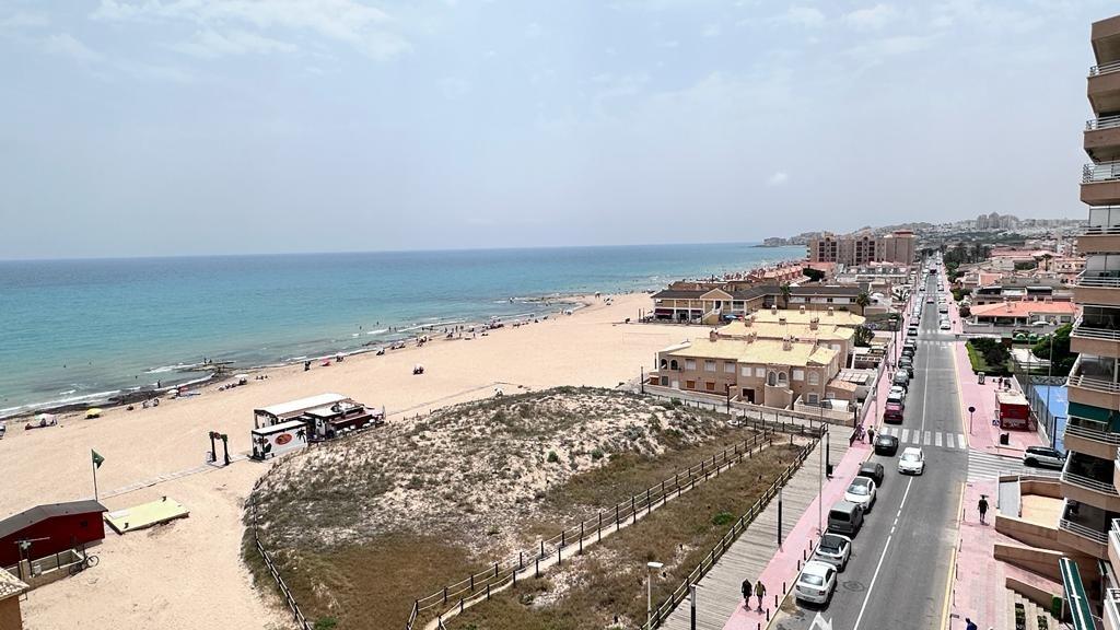 Penthouse in La Mata, Alicante, Spain 4 bedrooms, 138 sq.m. No. 165252