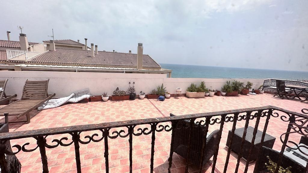 Penthouse in La Mata, Alicante, Spain 4 bedrooms, 138 sq.m. No. 165252