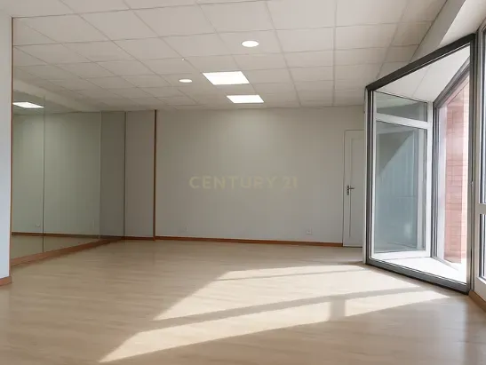 Commercial property à Sabadell, Barcelona, Espagne 117 m2 No. 191203