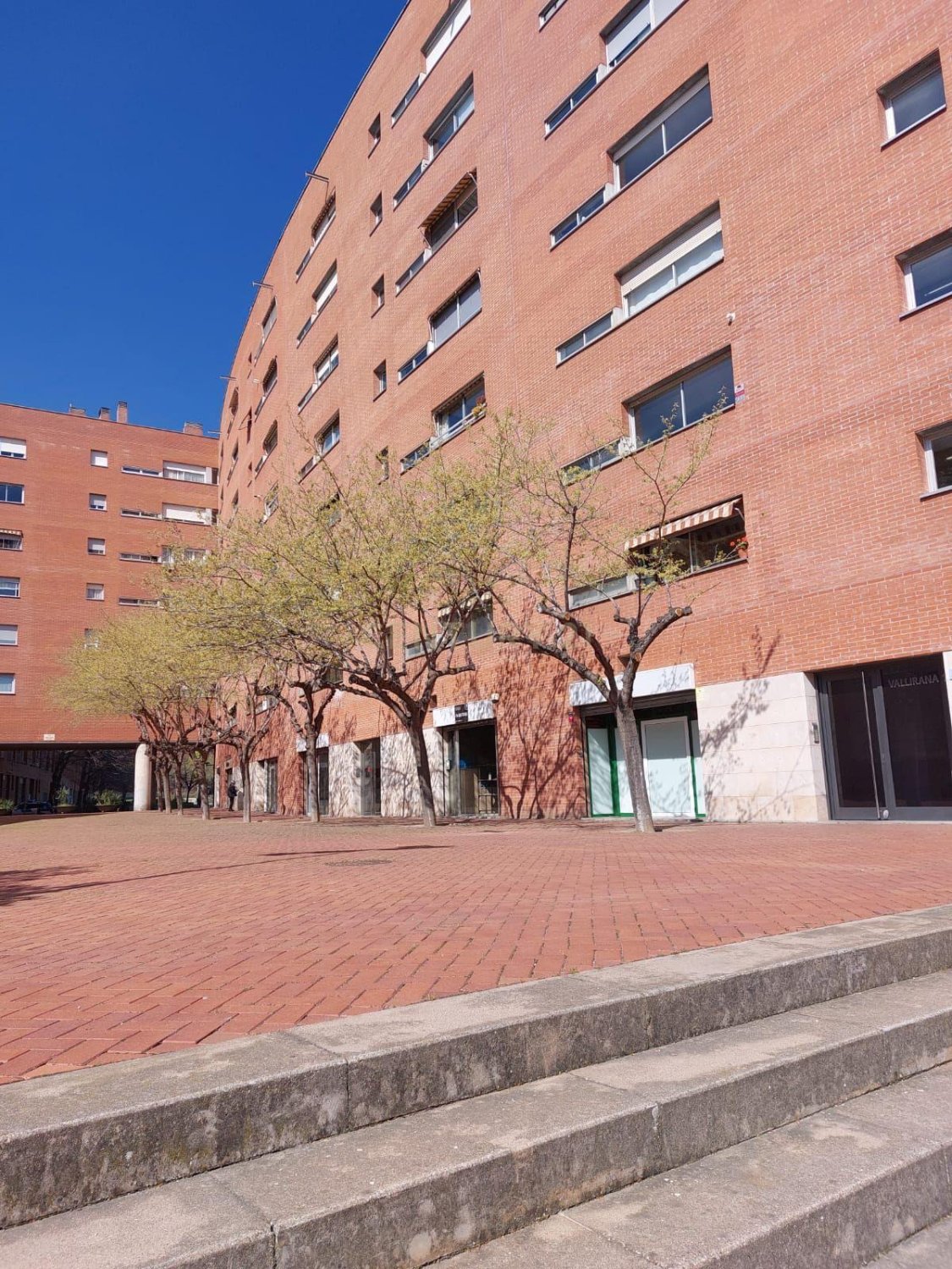Commercial property à Sabadell, Barcelona, Espagne 117 m2 No. 191203