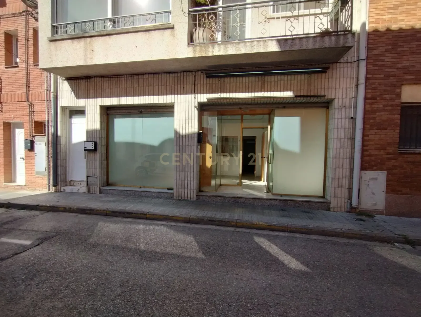 Oficina en Parets del Vallès, Barcelona, España 3 dormitorios, 107 m2 No. 191202